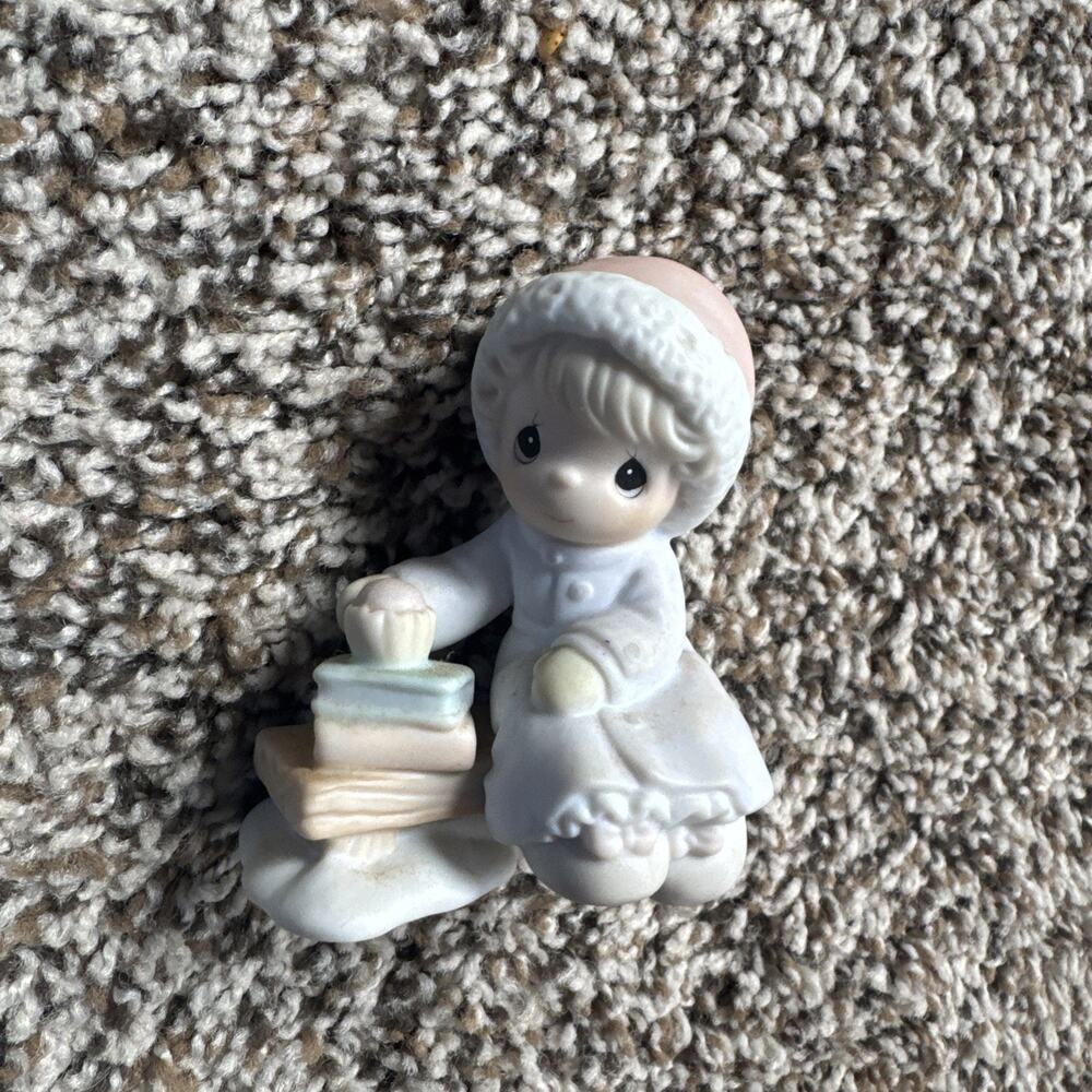PRECIOUS MOMENTS SUGAR TOWN HEATHER CHRISTMAS COLLECTIBLES